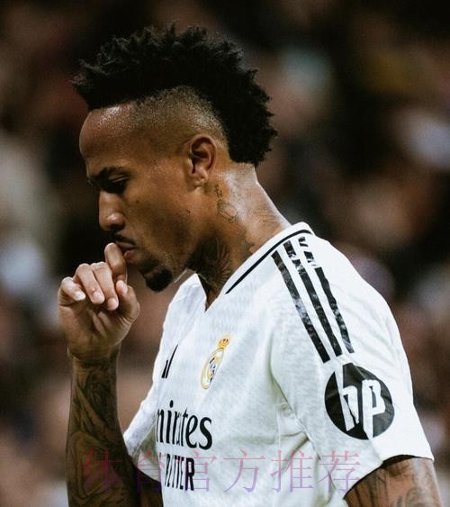 马卡:米利唐不想离开皇马 他想为主力位置而战