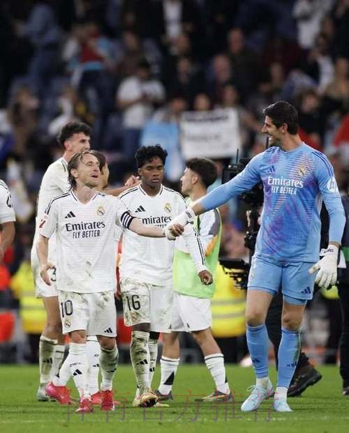 皇马被遗忘名将:我想走但球队就不放 不知能去哪 皇马被遗忘名将:我想走但球队就不放 不知能去哪