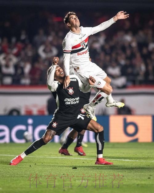 本泽马在欧冠攻破34队球门 超越劳尔仅次于梅罗 本泽马在欧冠攻破34队球门 超越劳尔仅次于梅罗